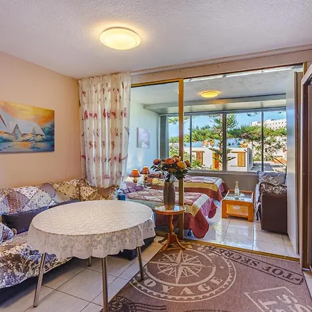 Apartment Jacaranda Las Americas * Arona (Tenerife)